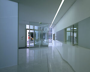 Foto Visperhof Center Credit Suisse Geschäftsstelle, Visp